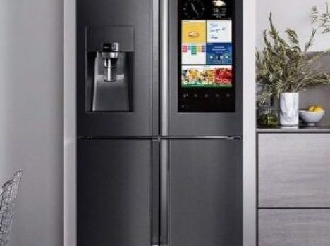 refrigerator-in-kitchen-room
